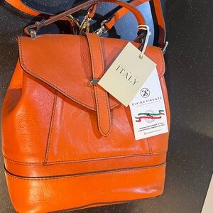 Divini Firenze Genuine Italian Leather Orange Leather Backpack NWT
